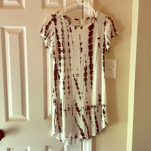 Women’s long top - Picture 1 of 3